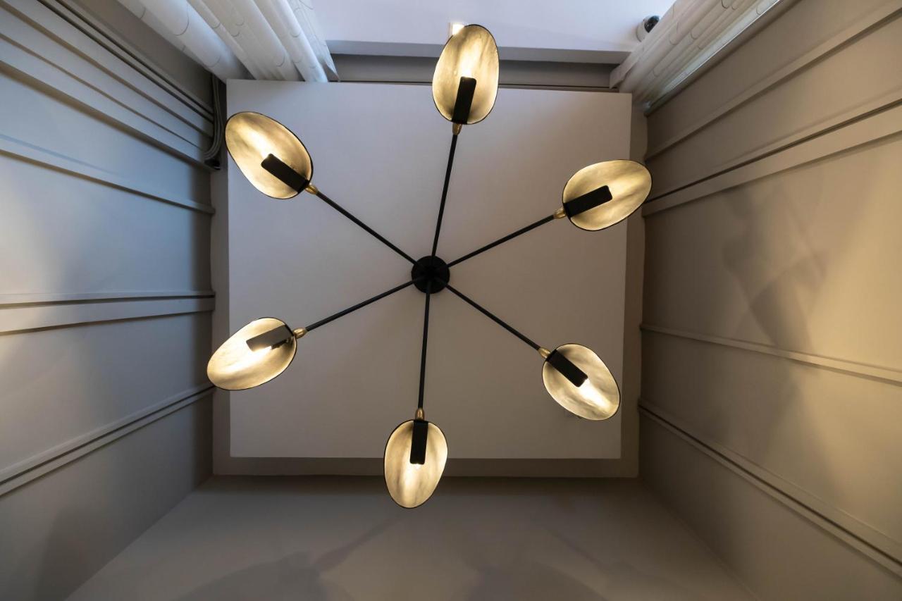 Gray Boutique Hotel Casablanca Kültér fotó A chandelier