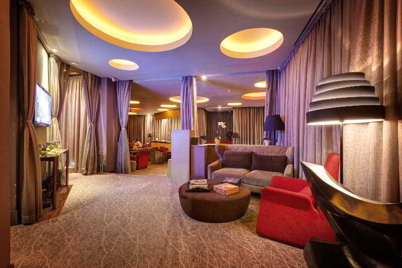 Gray Boutique Hotel Casablanca Kültér fotó The interior of the lounge